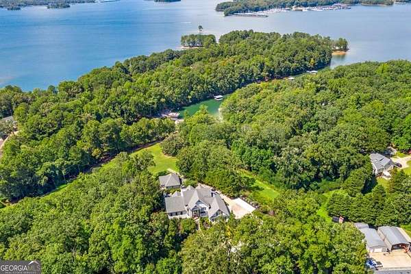 2 Acres of Residential Land with Home for Sale in Flowery Branch, Georgia