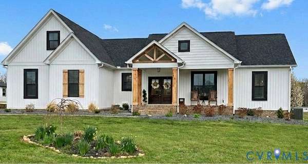 3 Acres of Residential Land with Home for Sale in Amelia Court House, Virginia