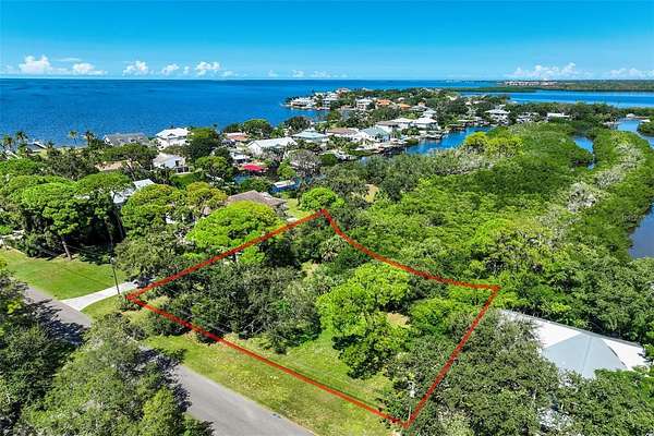 0.44 Acres of Residential Land for Sale in Palm Harbor, Florida