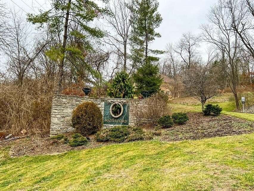 2.12 Acres of Residential Land for Sale in Fort Mitchell, Kentucky