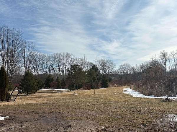 0.86 Acres of Residential Land for Sale in De Pere, Wisconsin