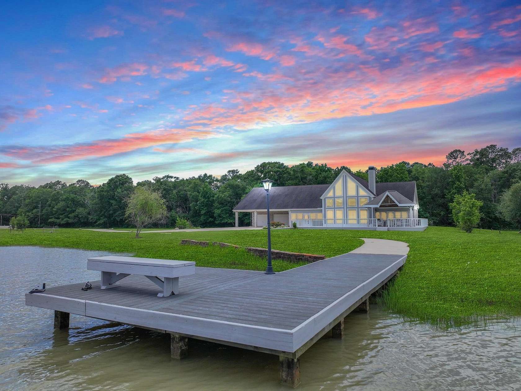 11.4 Acres of Land with Home for Sale in Beaumont, Texas