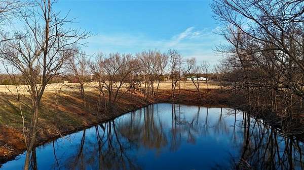 10 Acres of Land for Sale in Luther, Oklahoma