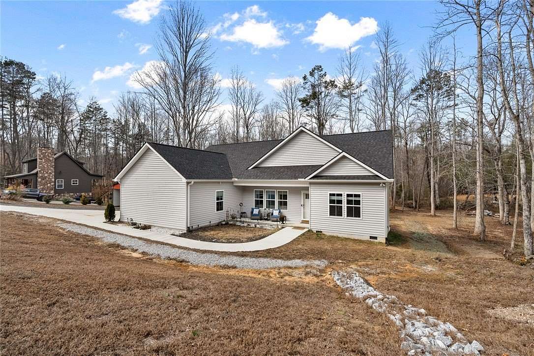 1.82 Acres of Residential Land with Home for Sale in Salem, South Carolina