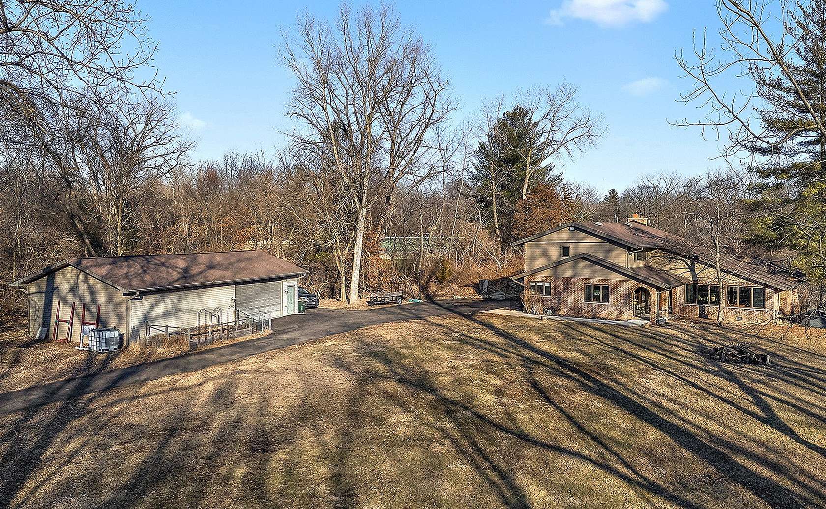 5.52 Acres of Residential Land with Home for Sale in Morris, Illinois