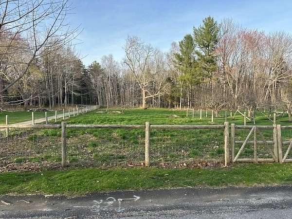 1 Acre of Residential Land for Sale in Camden, Maine