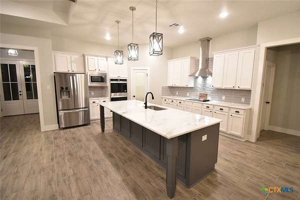 6 Acres of Residential Land with Home for Sale in Belton, Texas