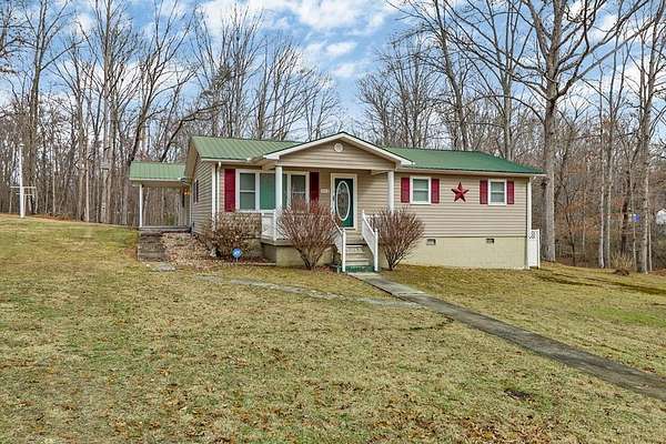 2 Acres of Residential Land with Home for Sale in Jamestown, Tennessee