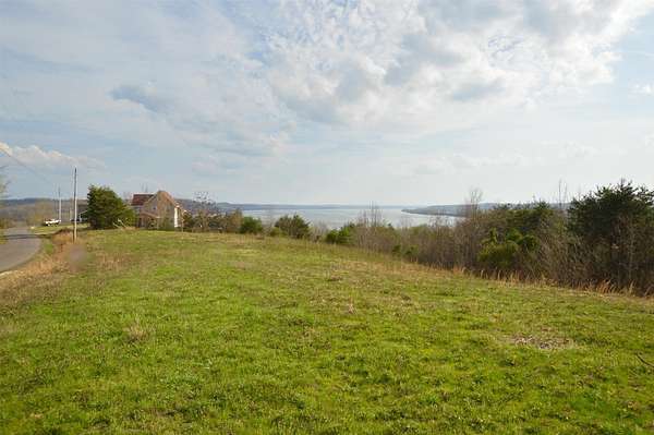 1 Acre of Residential Land for Sale in Waverly, Tennessee