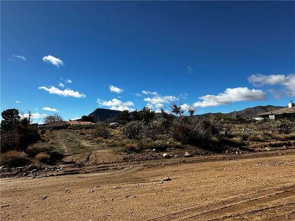 1 Acre of Land for Sale in Kingman, Arizona