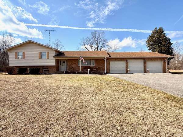 6 Acres of Residential Land with Home for Sale in Bedford, Indiana