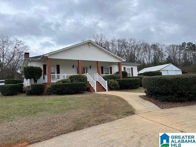 4.4 Acres of Residential Land with Home for Sale in Talladega, Alabama