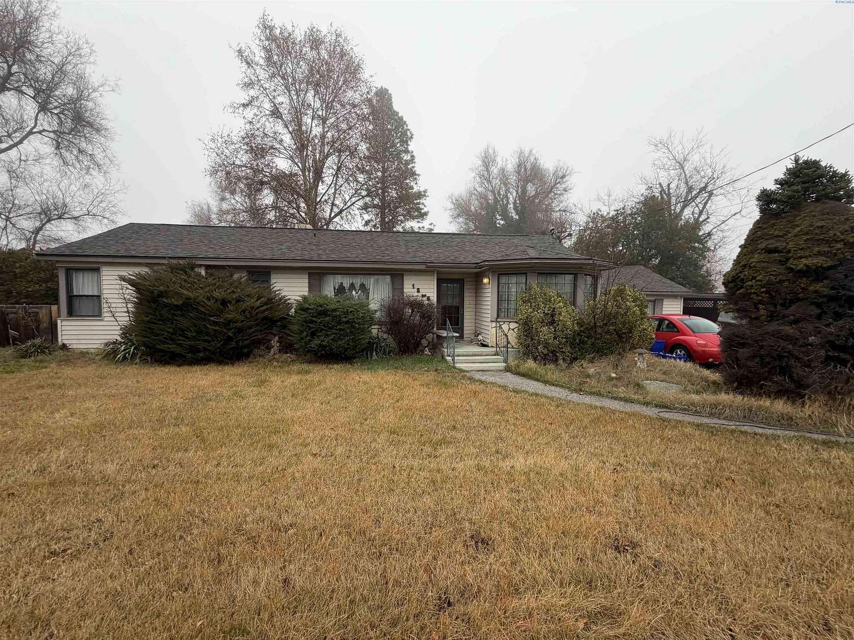 0.45 Acres of Residential Land for Sale in Kennewick, Washington