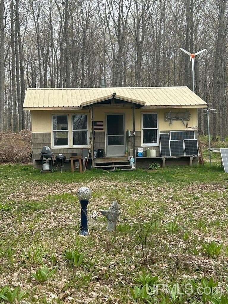 40 Acres of Improved Recreational Land for Sale in Hardwood, Michigan