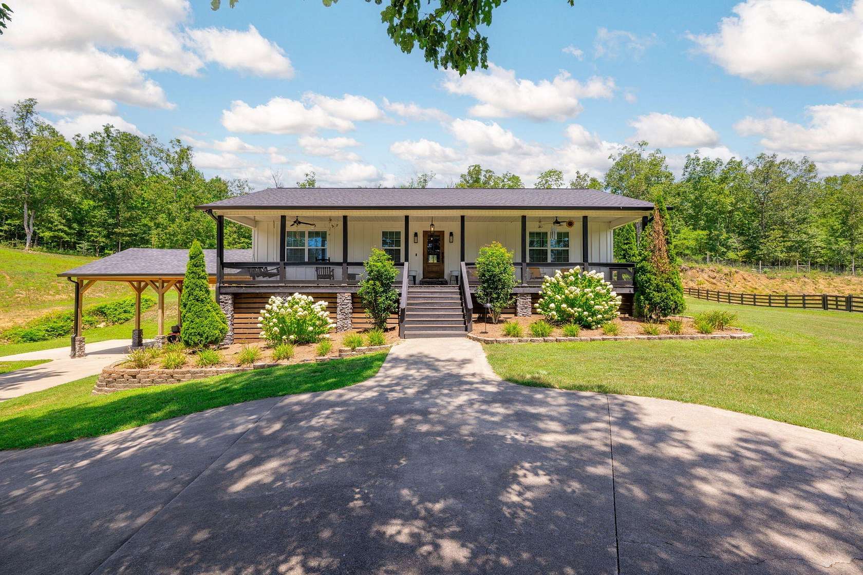 13 Acres of Land with Home for Sale in Chatsworth, Georgia