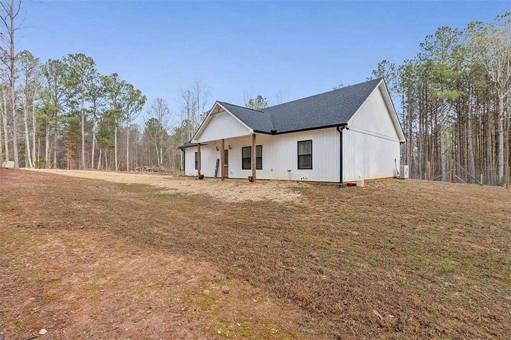 2 Acres of Residential Land with Home for Sale in Buchanan, Georgia