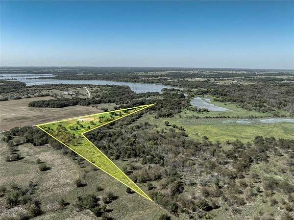 7.59 Acres of Residential Land for Sale in Tioga, Texas
