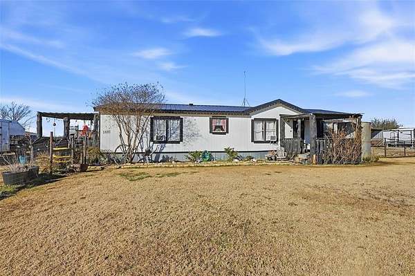 2 Acres of Residential Land with Home for Sale in Pilot Point, Texas