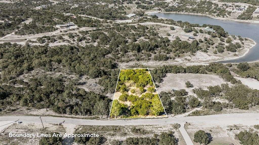 1 Acre of Land for Sale in Bluff Dale, Texas