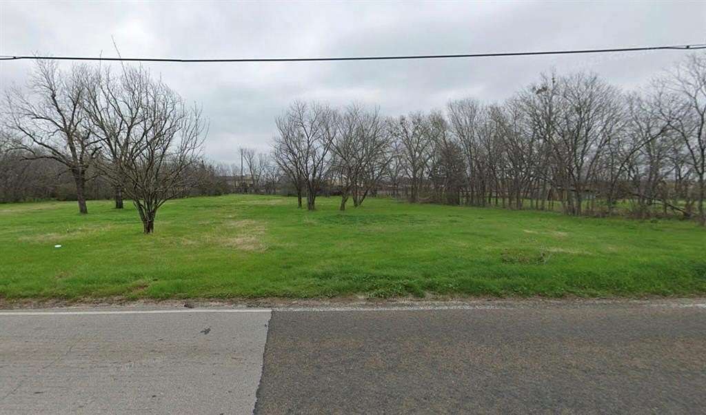 0.37 Acres of Commercial Land for Sale in Corsicana, Texas