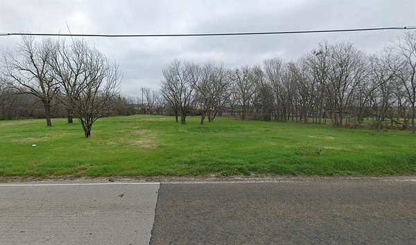 0.37 Acres of Commercial Land for Sale in Corsicana, Texas