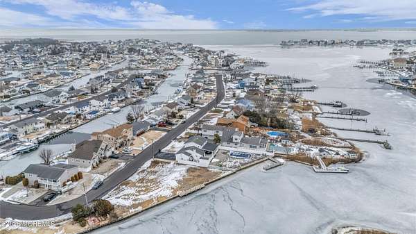 0.26 Acres of Improved Residential Land for Sale in Toms River, New Jersey