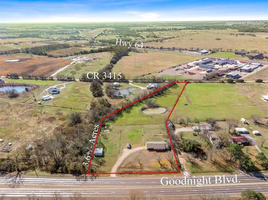3.64 Acres of Improved Mixed-Use Land for Sale in Wills Point, Texas