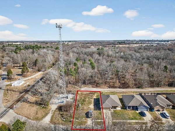 0.12 Acres of Residential Land for Sale in Athens, Texas