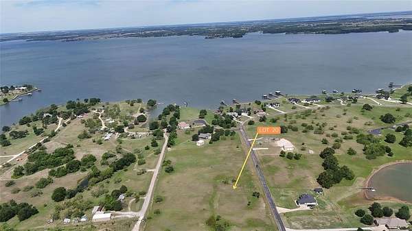 1 Acre of Residential Land for Sale in Streetman, Texas