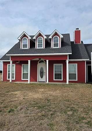 2 Acres of Land with Home for Sale in Caddo Mills, Texas