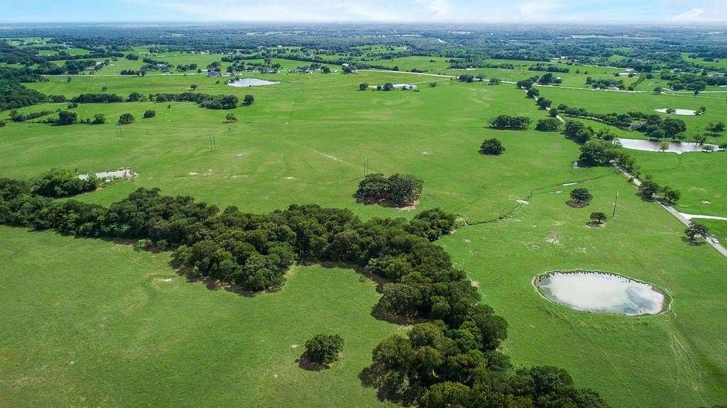 72 Acres of Land for Sale in Kaufman, Texas