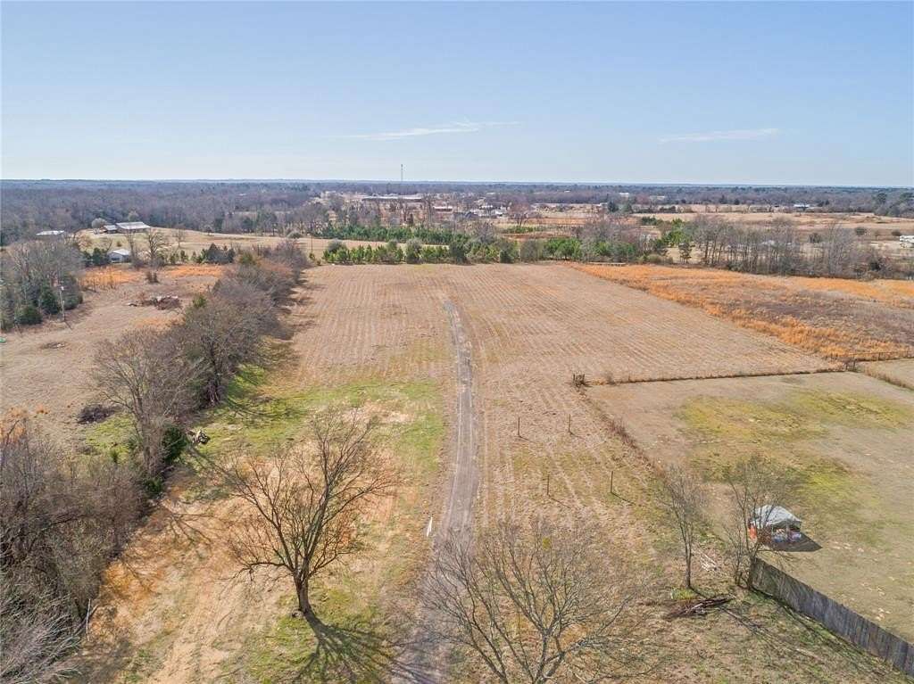 6.45 Acres of Land for Sale in Alba, Texas