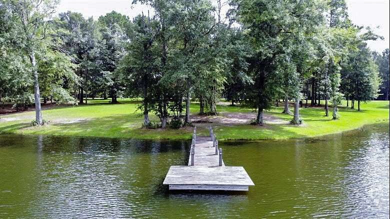 2 Acres of Residential Land for Sale in Laurel, Mississippi