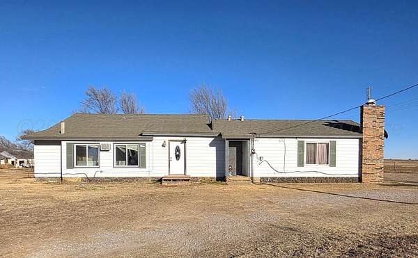 1.62 Acres of Residential Land with Home for Sale in Mobeetie, Texas