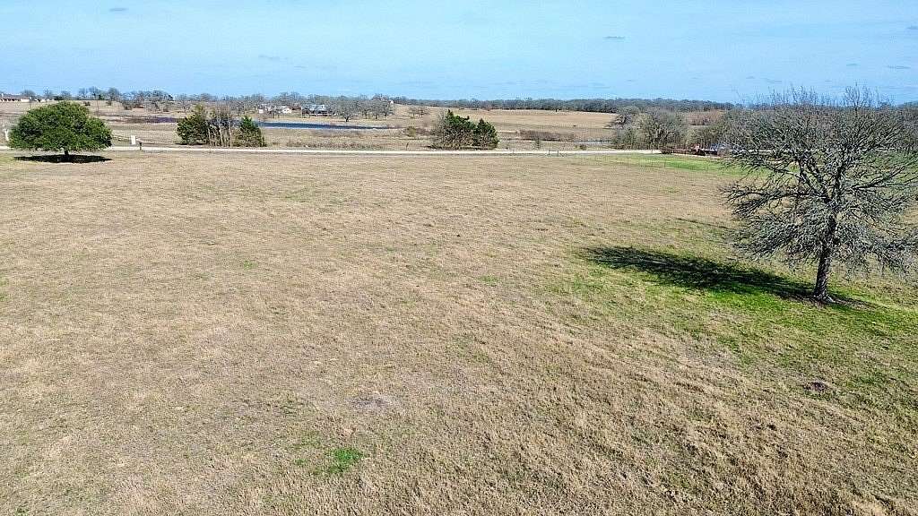 4 Acres of Land for Sale in Giddings, Texas