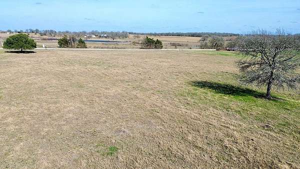 4 Acres of Land for Sale in Giddings, Texas