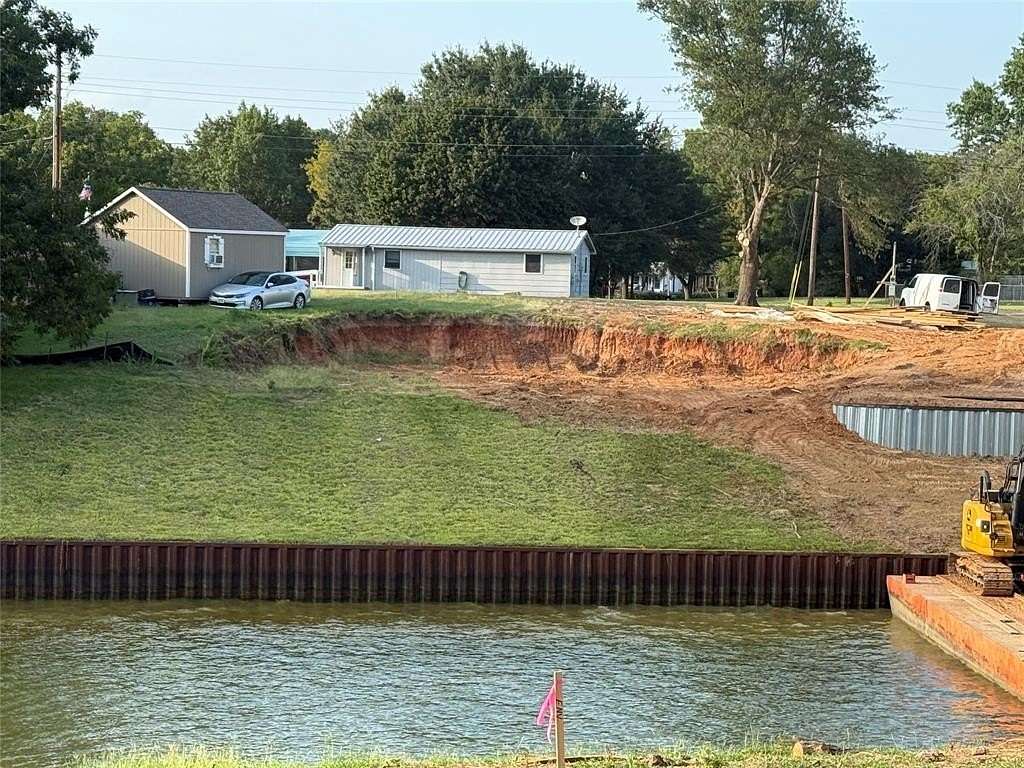 0.32 Acres of Residential Land for Sale in Gun Barrel City, Texas