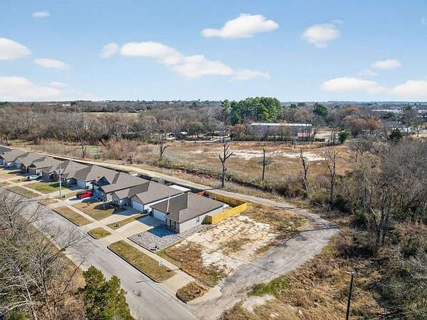0.11 Acres of Residential Land for Sale in Athens, Texas