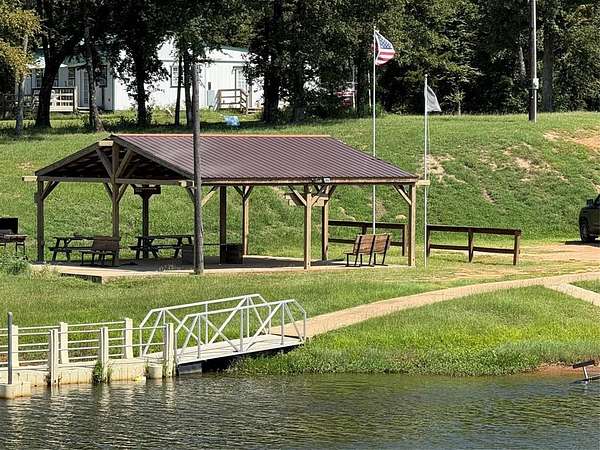 0.25 Acres of Land for Sale in Quitman, Texas