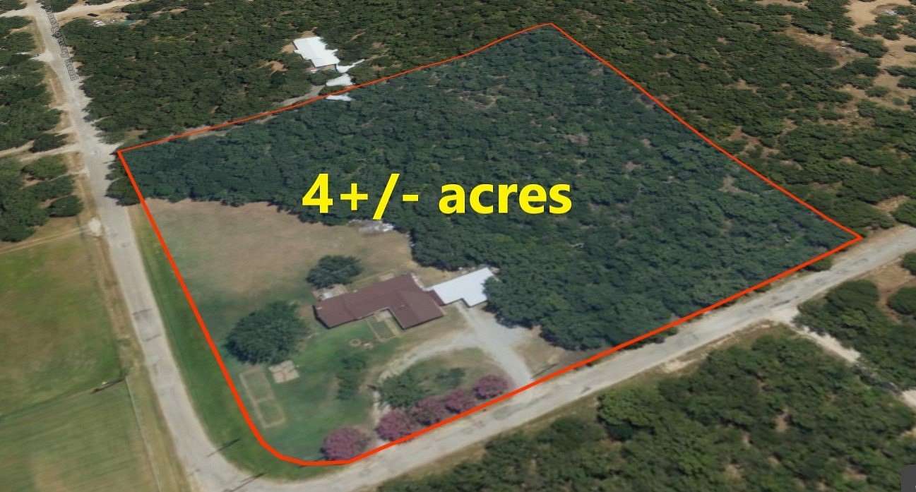 4.23 Acres of Land with Home for Sale in Mineral Wells, Texas