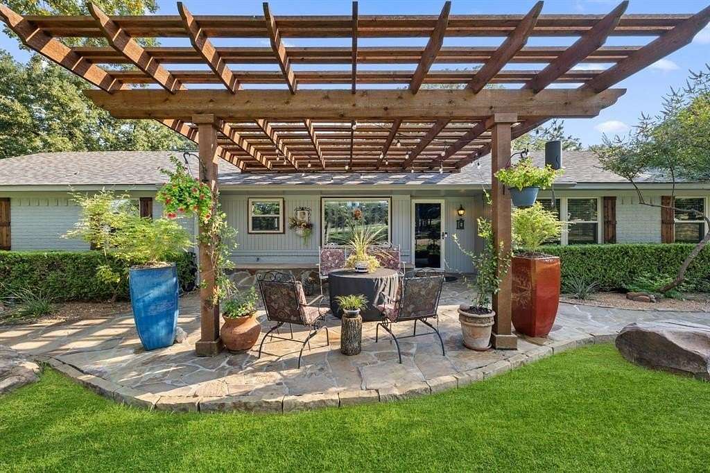 4 Acres of Land with Home for Sale in Argyle, Texas