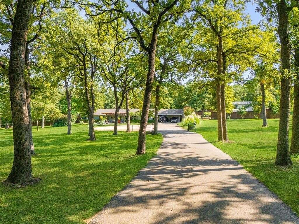 4 Acres of Land with Home for Sale in Argyle, Texas