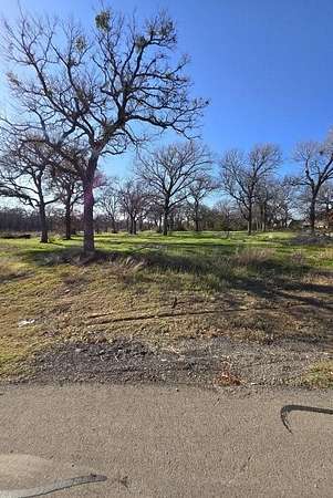 1 Acre of Residential Land for Sale in Oak Point, Texas
