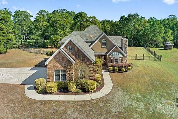 2.5 Acres of Residential Land with Home for Sale in Richmond Hill, Georgia