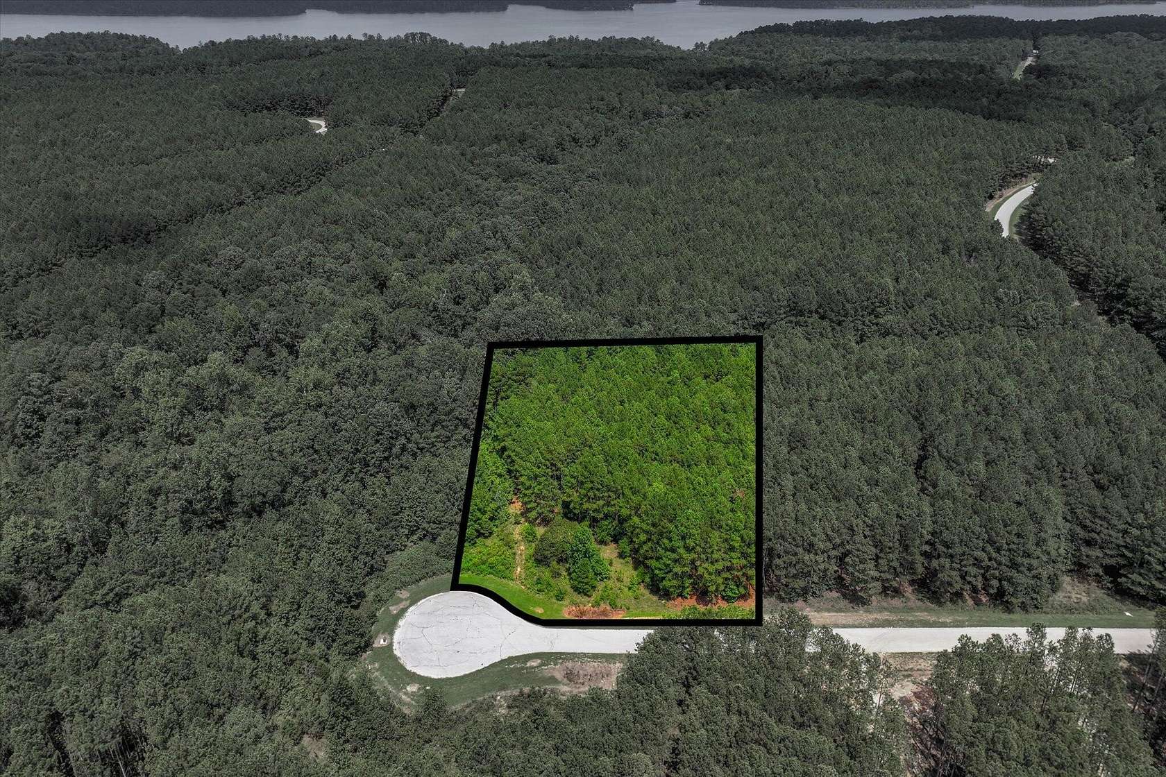 1.33 Acres of Residential Land for Sale in Tignall, Georgia