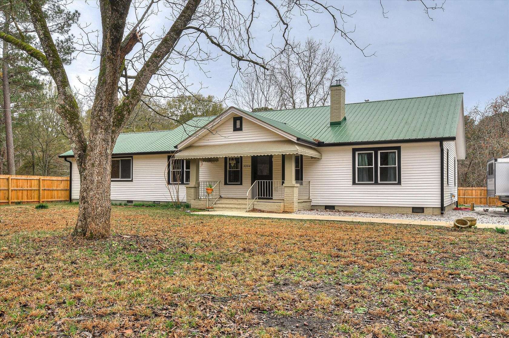 2.56 Acres of Land with Home for Sale in Appling, Georgia