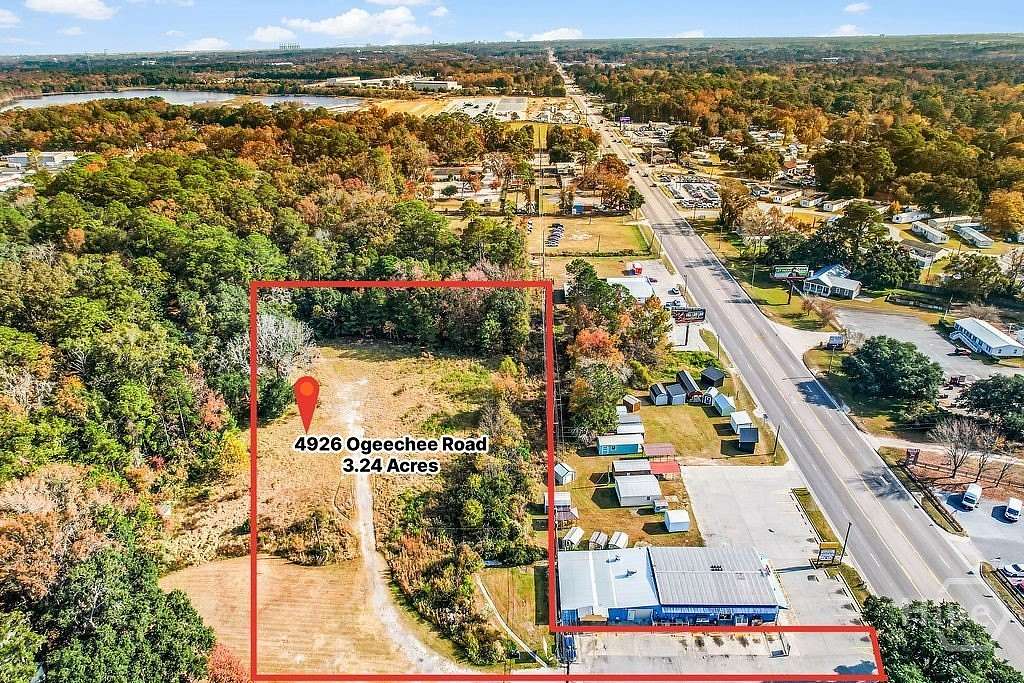 3.2 Acres of Commercial Land for Lease in Savannah, Georgia