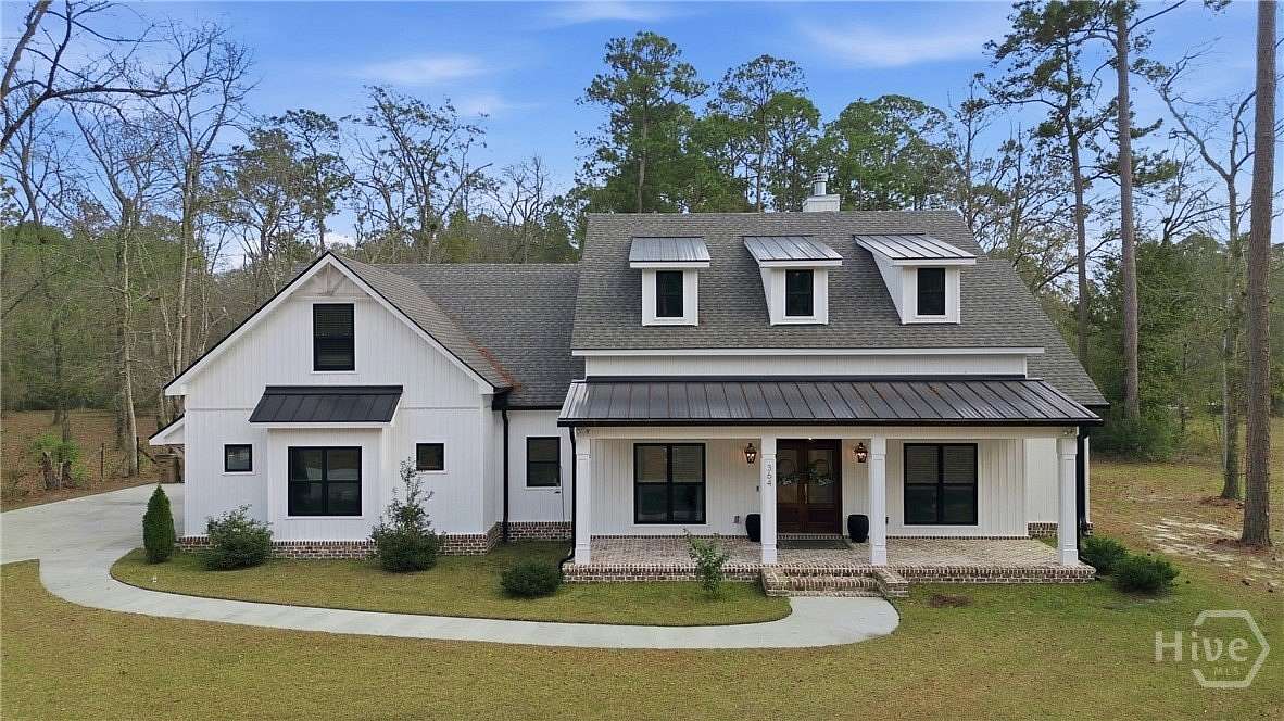 2 Acres of Residential Land with Home for Sale in Rincon, Georgia