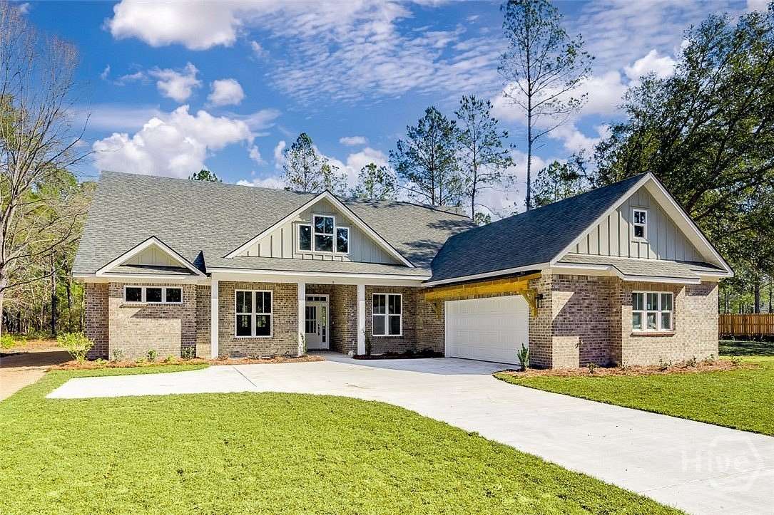 2.1 Acres of Residential Land with Home for Sale in Guyton, Georgia