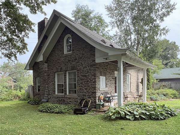 3.45 Acres of Residential Land with Home for Lease in Oneonta, New York